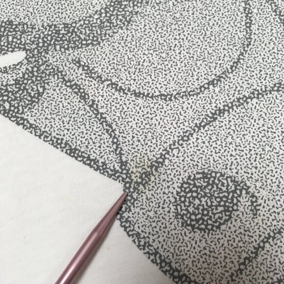 Vintage Men's Early 90's  XL Short Sleeve White Chicago Bulls Tee by The Game - Picture 11 of 15